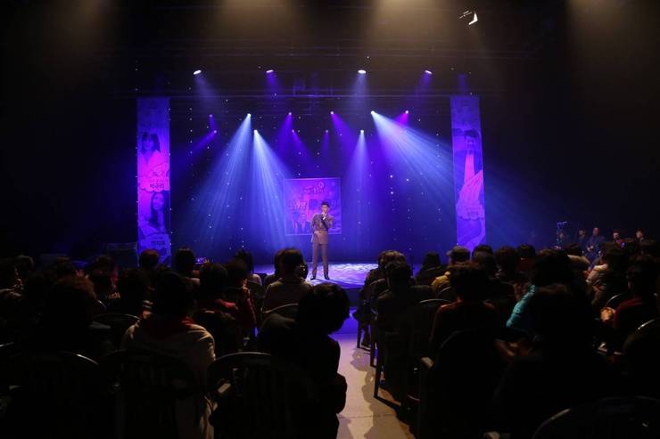 성진우 무대 모습 