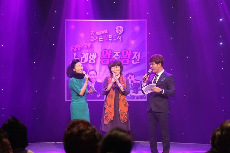 인터뷰 모습이요 